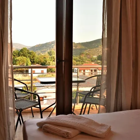 Appartamento Theano Paralia Sikias