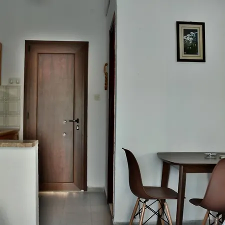 Theano Paralia Sikias