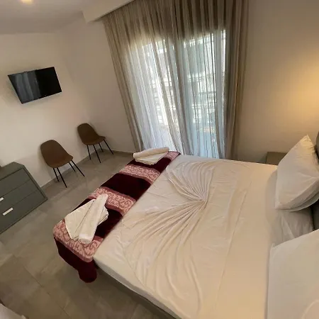 شقة Theano Paralia Sikias