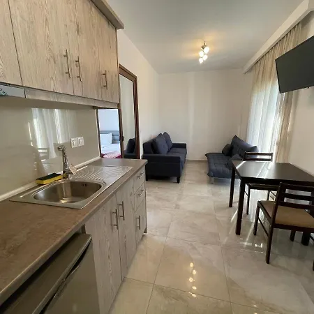 Apartment Theano *