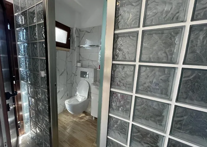 Theano * Paralia Sikias