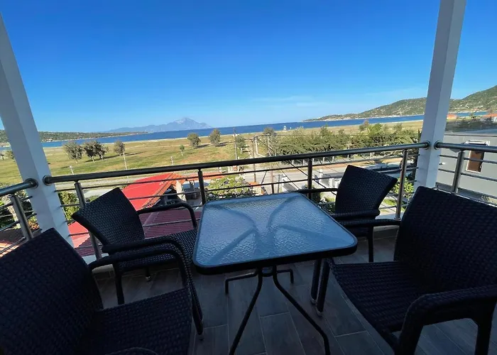 Appartement Theano Paralia Sikias