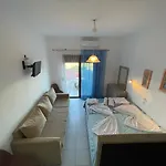 Theano Lejlighed Paralia Sikias