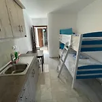 Theano * Paralia Sikias