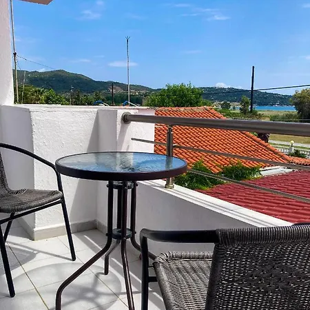Theano 아파트 Paralia Sikias